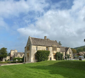 Joanne-Jefferis-Wedding-Celebrant-Ellenborough-Park Wedding Venue